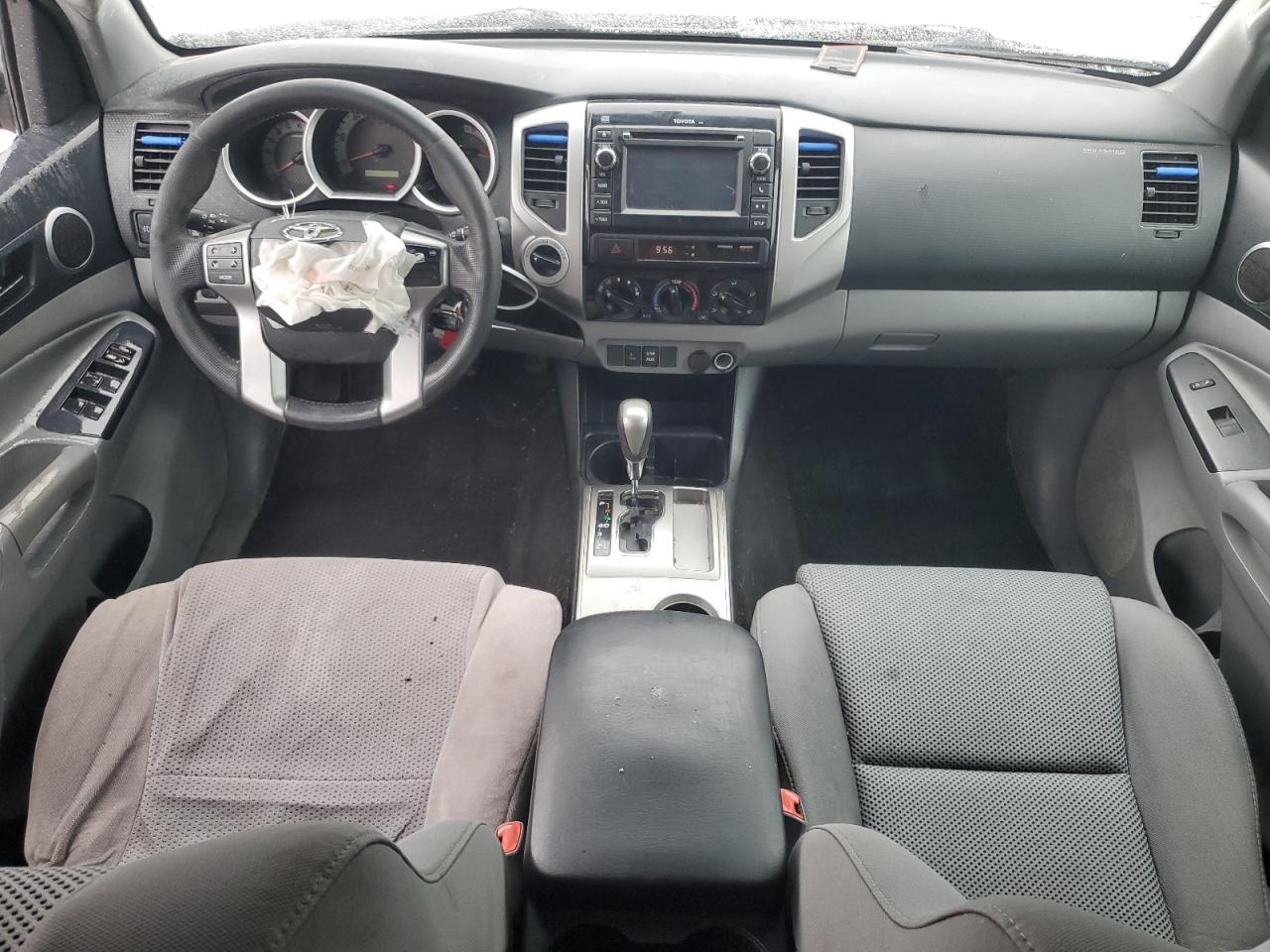 2013 Toyota Tacoma - Image 8