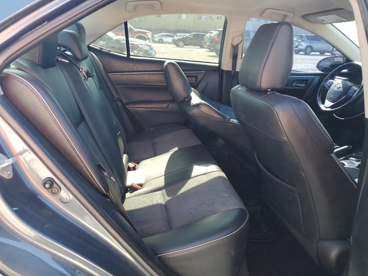2015 Toyota Corolla - Image 10