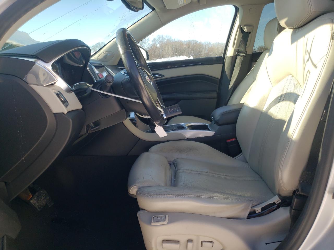 2014 Cadillac SRX - Image 7