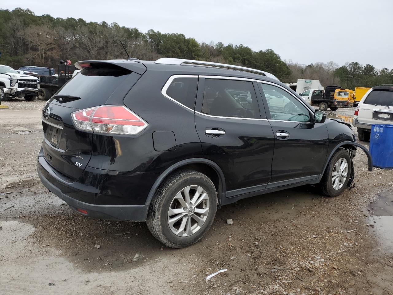 2016 Nissan Rogue - Image 3