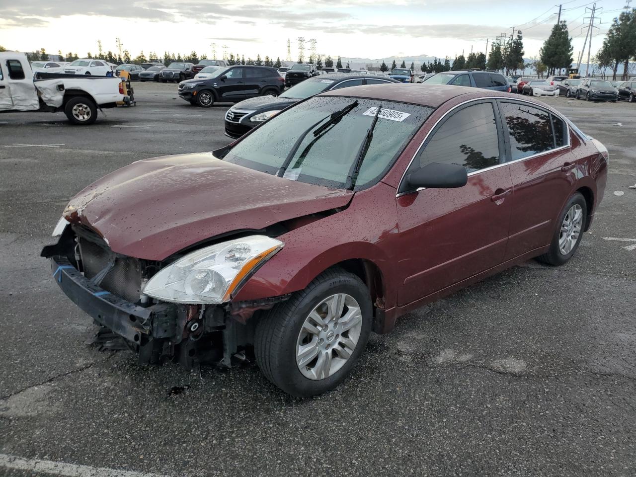2010 Nissan Altima - Image 1