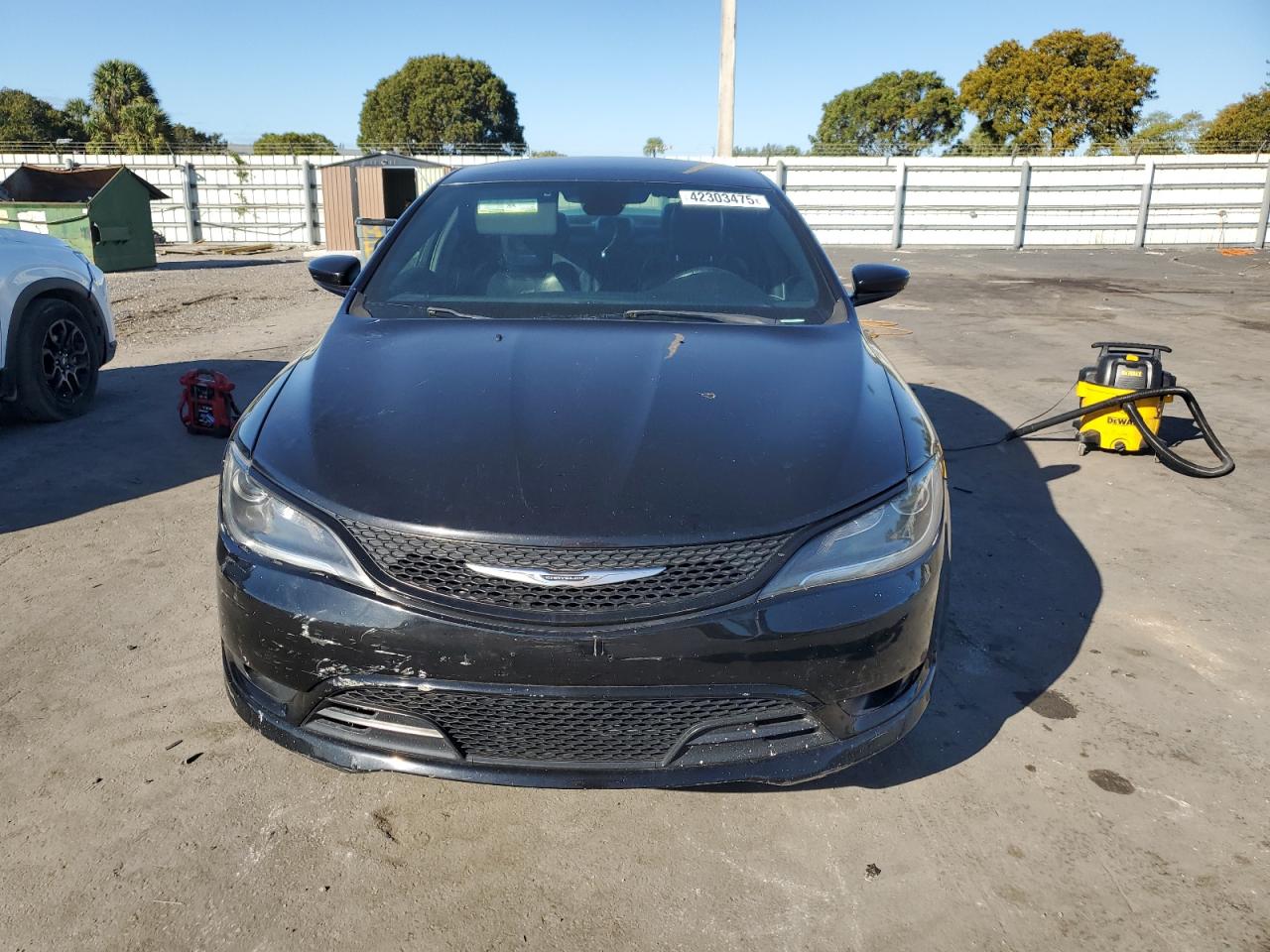 2015 Chrysler 200 - Image 5