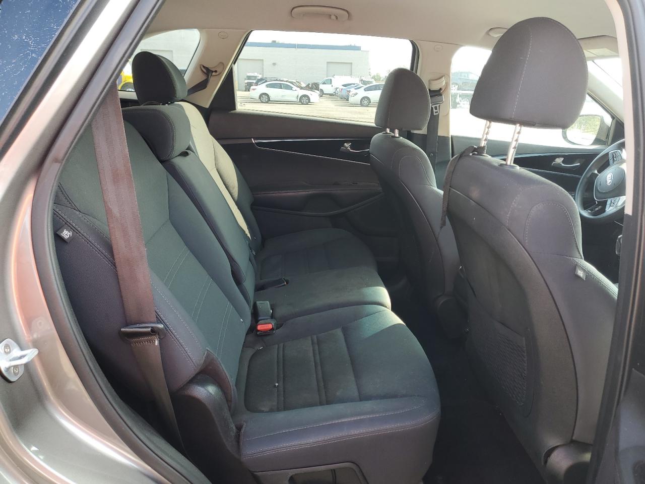 2019 Kia Sorento - Image 11