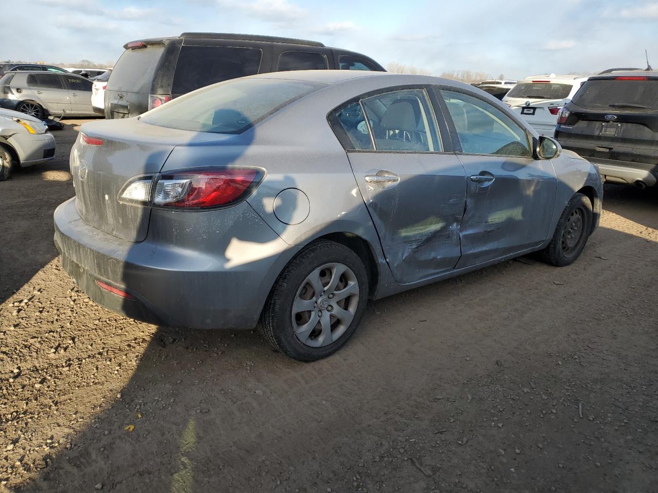 2011 Mazda 3 - Image 3