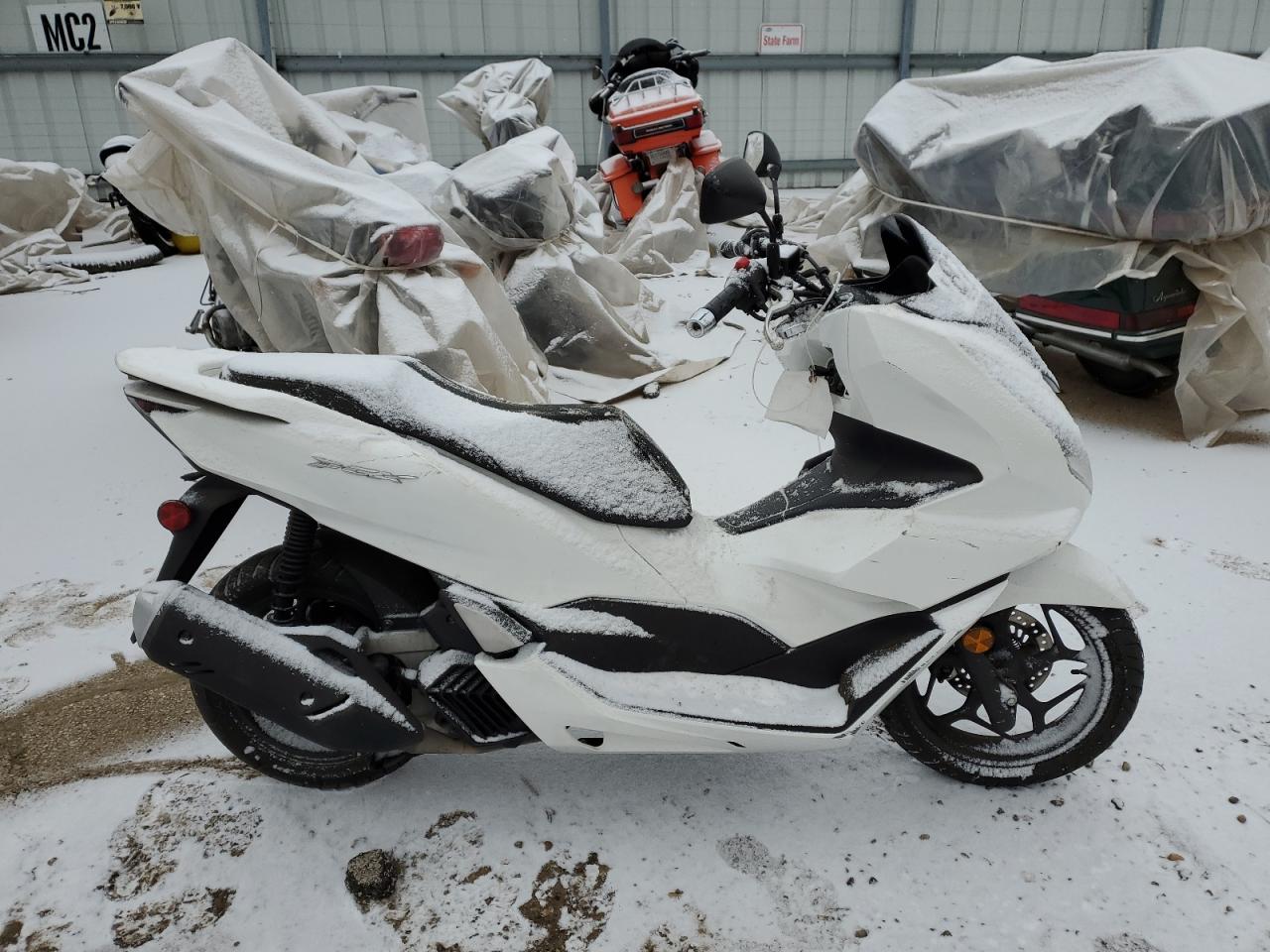 2021 Honda Ww150 A for Sale in Elgin, IL - Side