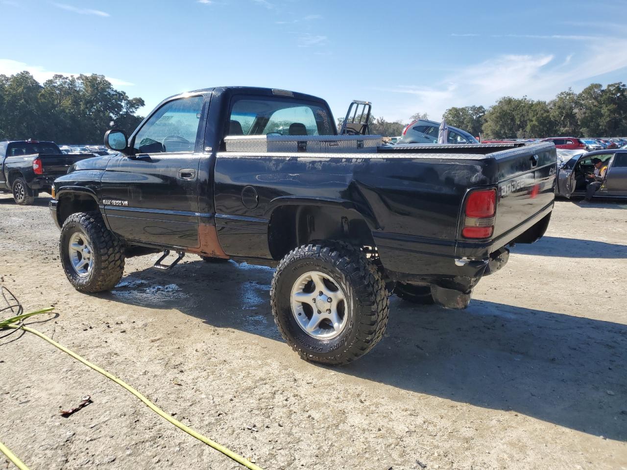 2001 Dodge RAM - Image 2