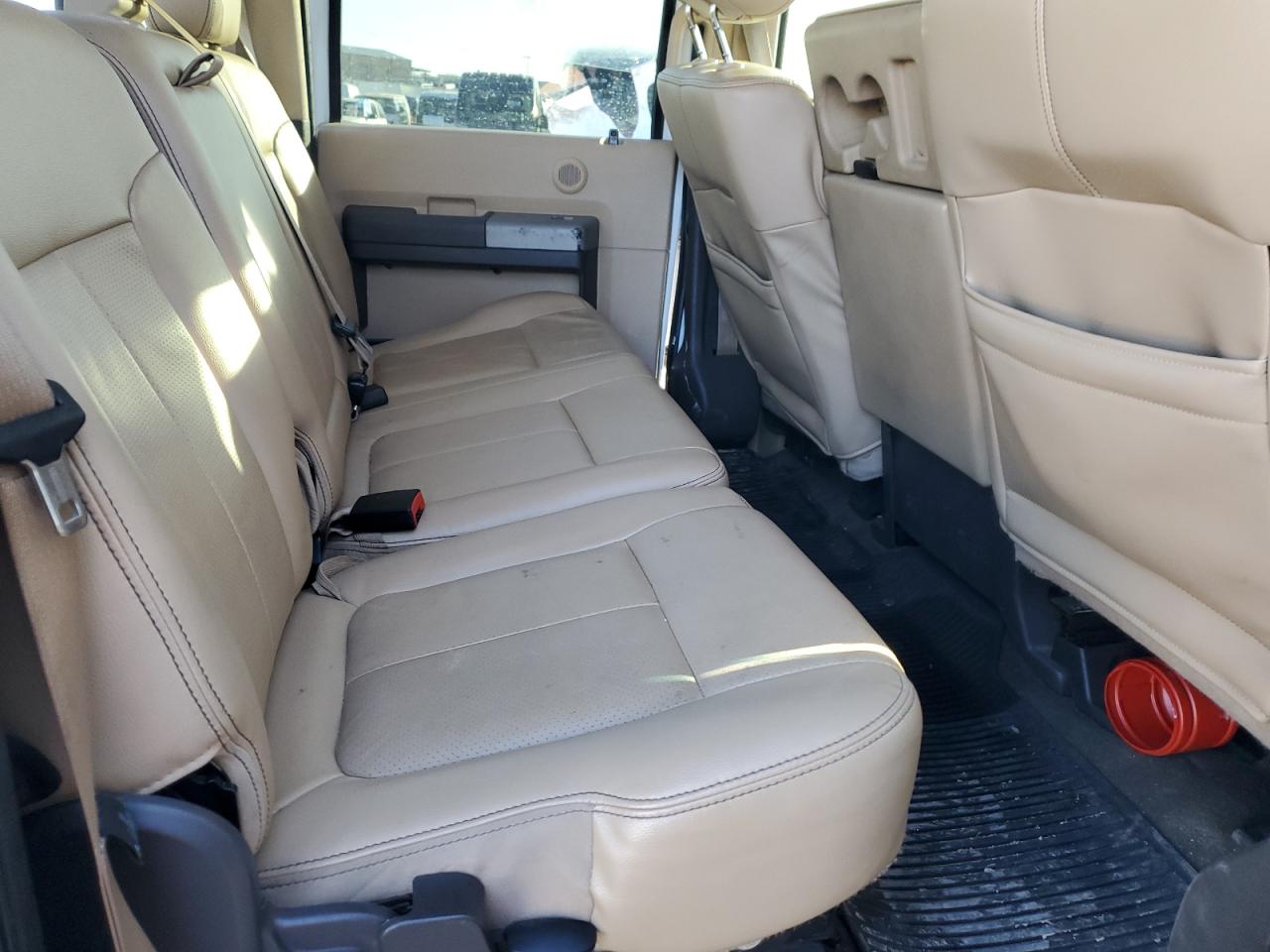 2015 Ford F350 - Image 6