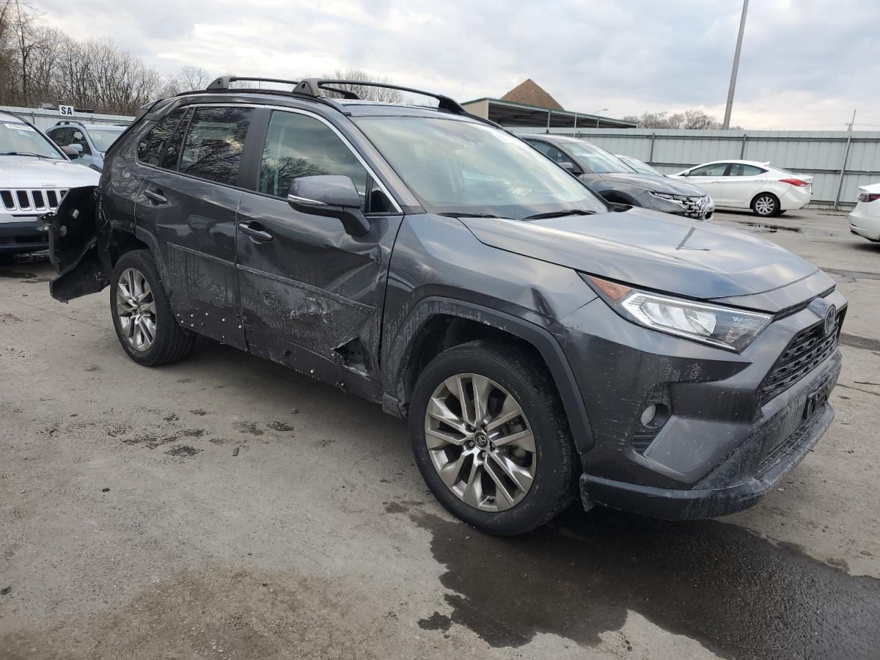 2021 Toyota RAV 4 - Image 4