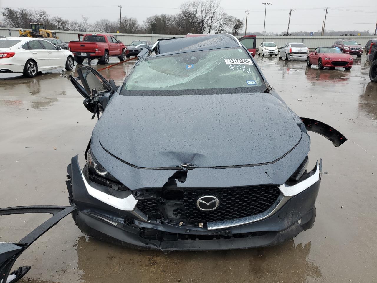 2022 Mazda CX-30 - Image 5