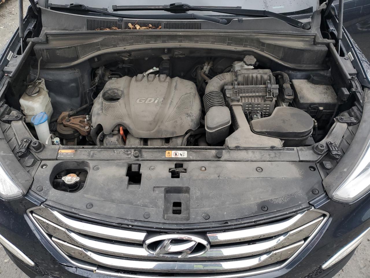 2014 Hyundai Santa Fe - Image 12
