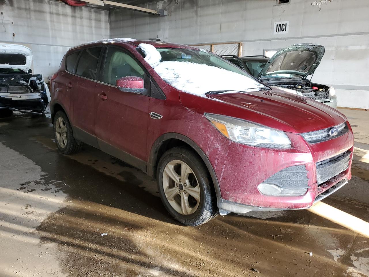 VIN 1FMCU9G92GUC65947 2016 FORD ESCAPE no.4