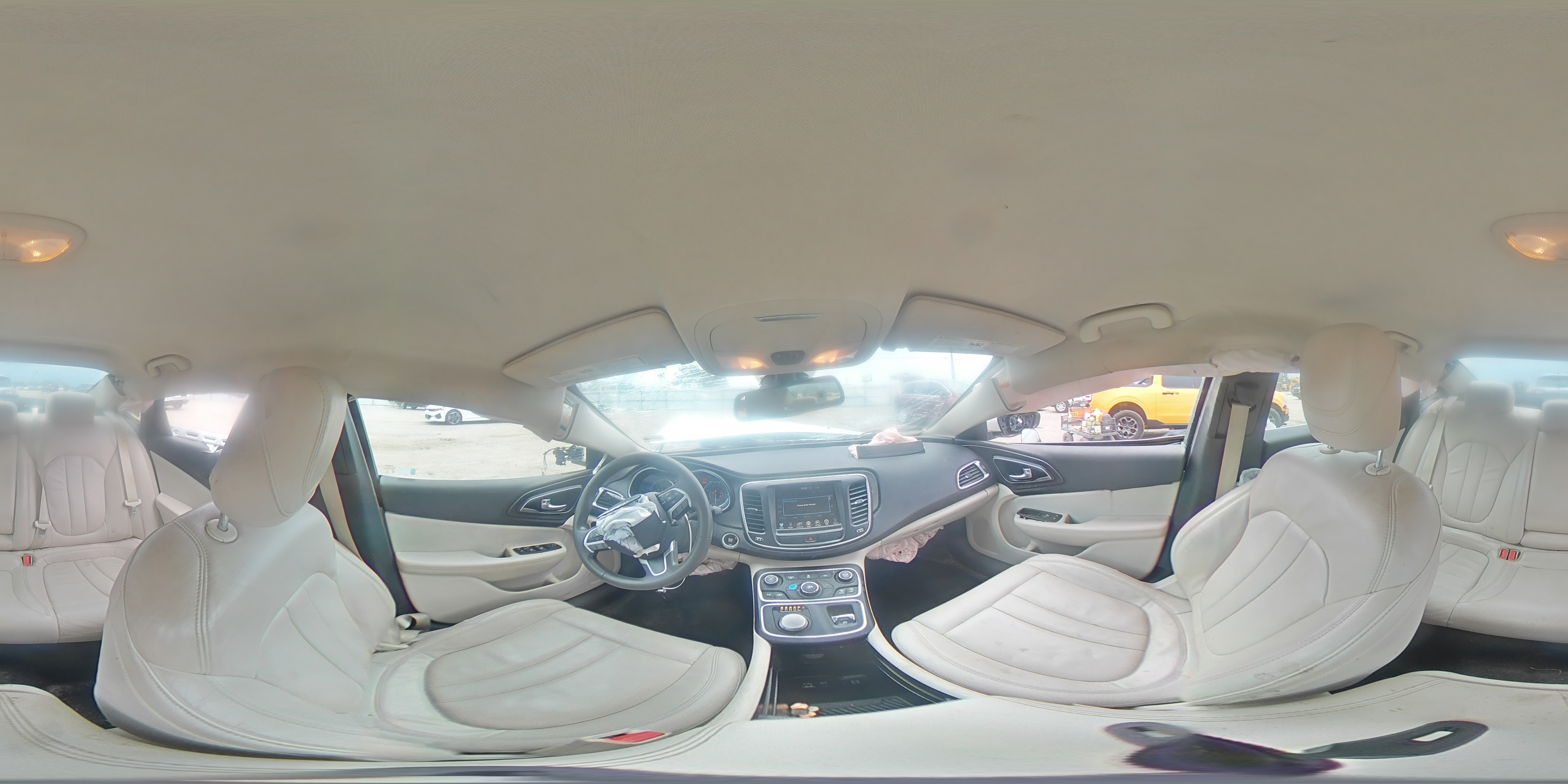 2016 Chrysler 200 - Image 13
