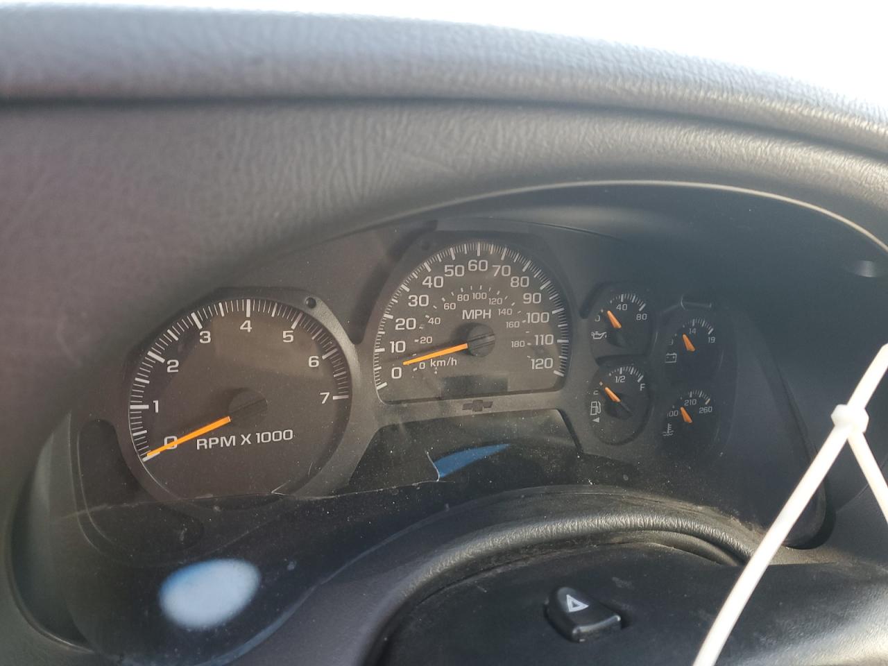 2003 Chevrolet TrailBlazer - Image 9