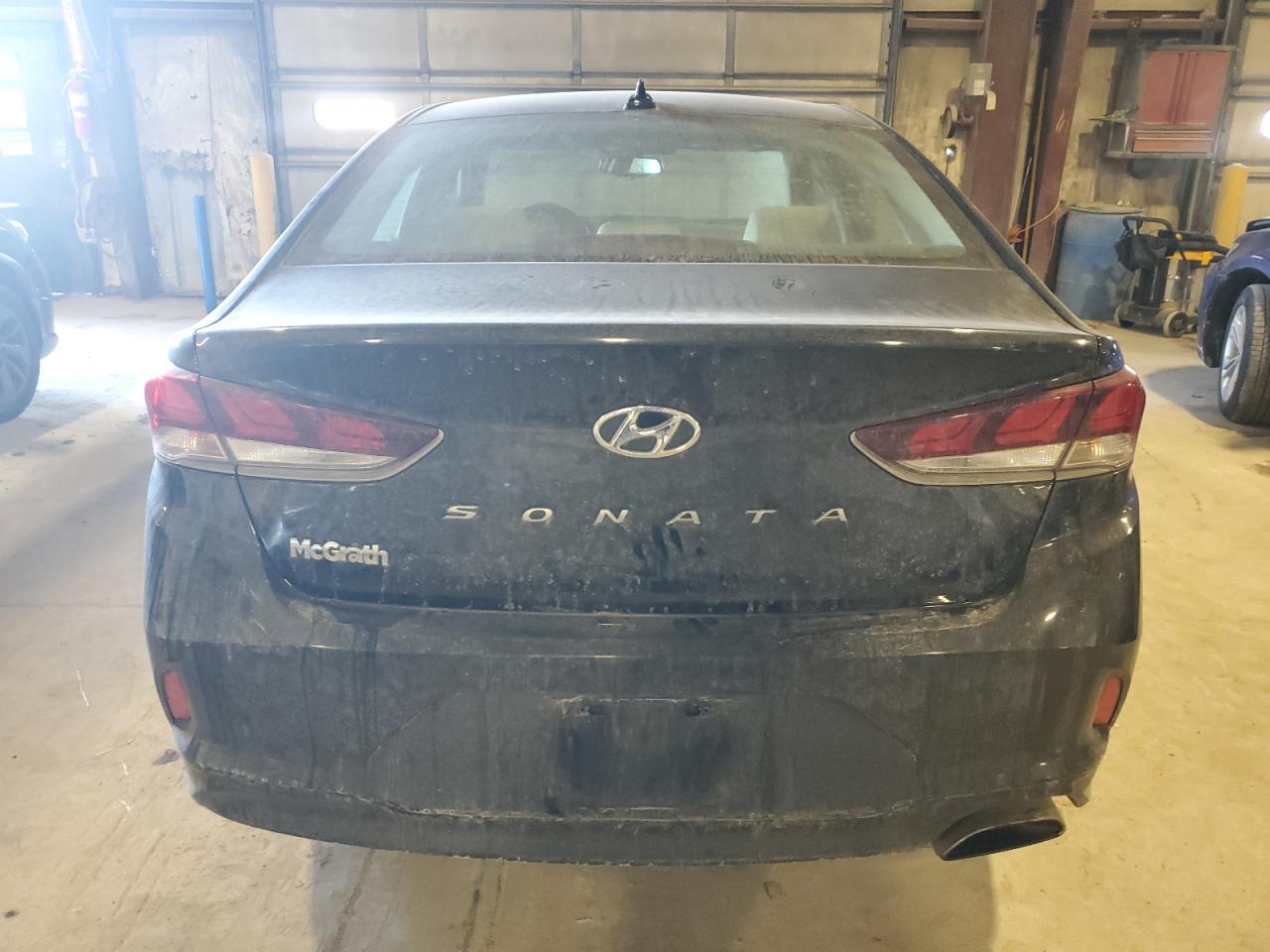 2018 Hyundai Sonata - Image 6