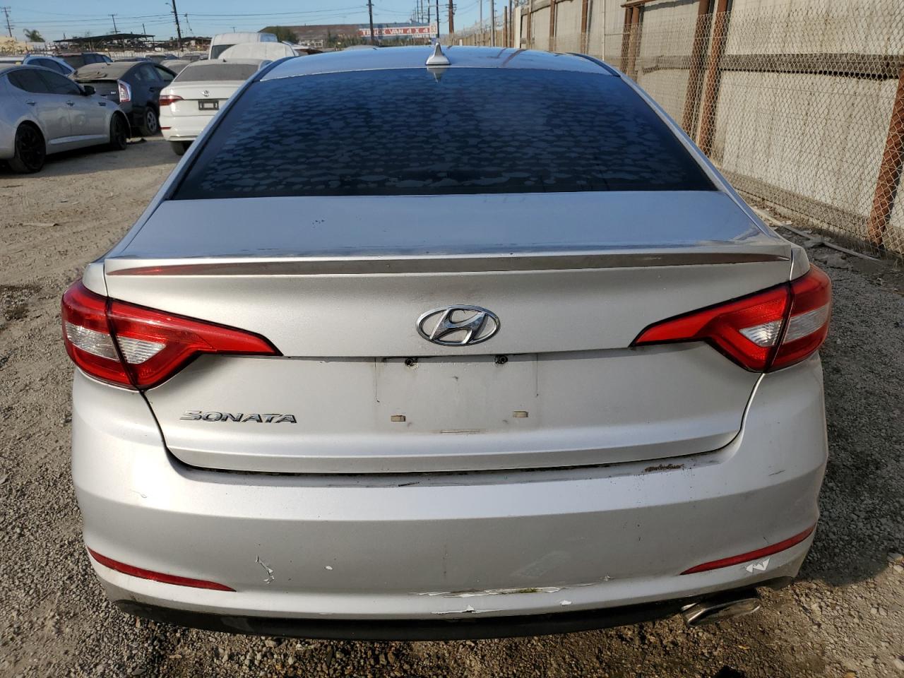 2015 Hyundai Sonata - Image 6