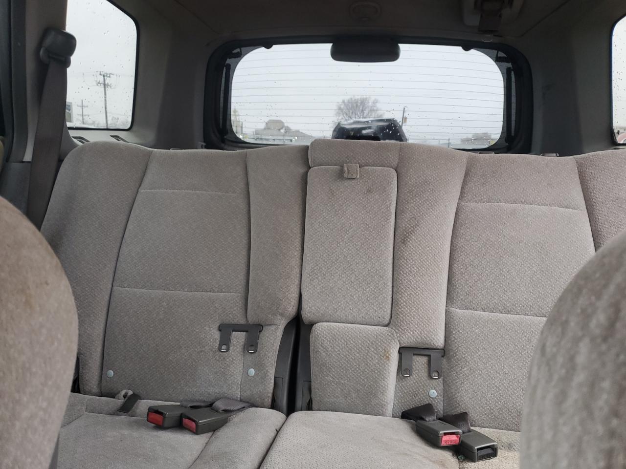 2005 Hyundai Santa Fe - Image 10