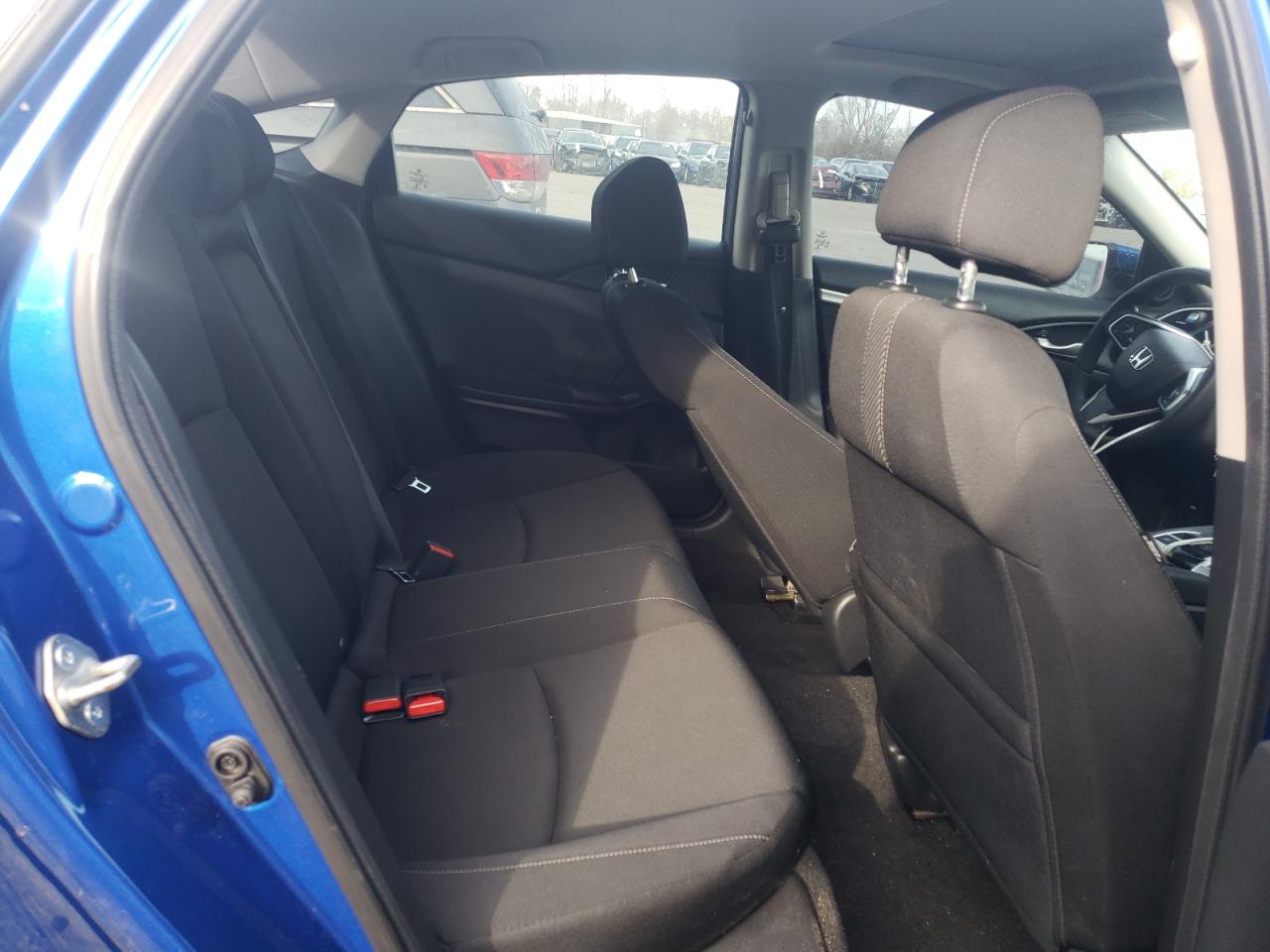 2018 Honda Civic - Image 10