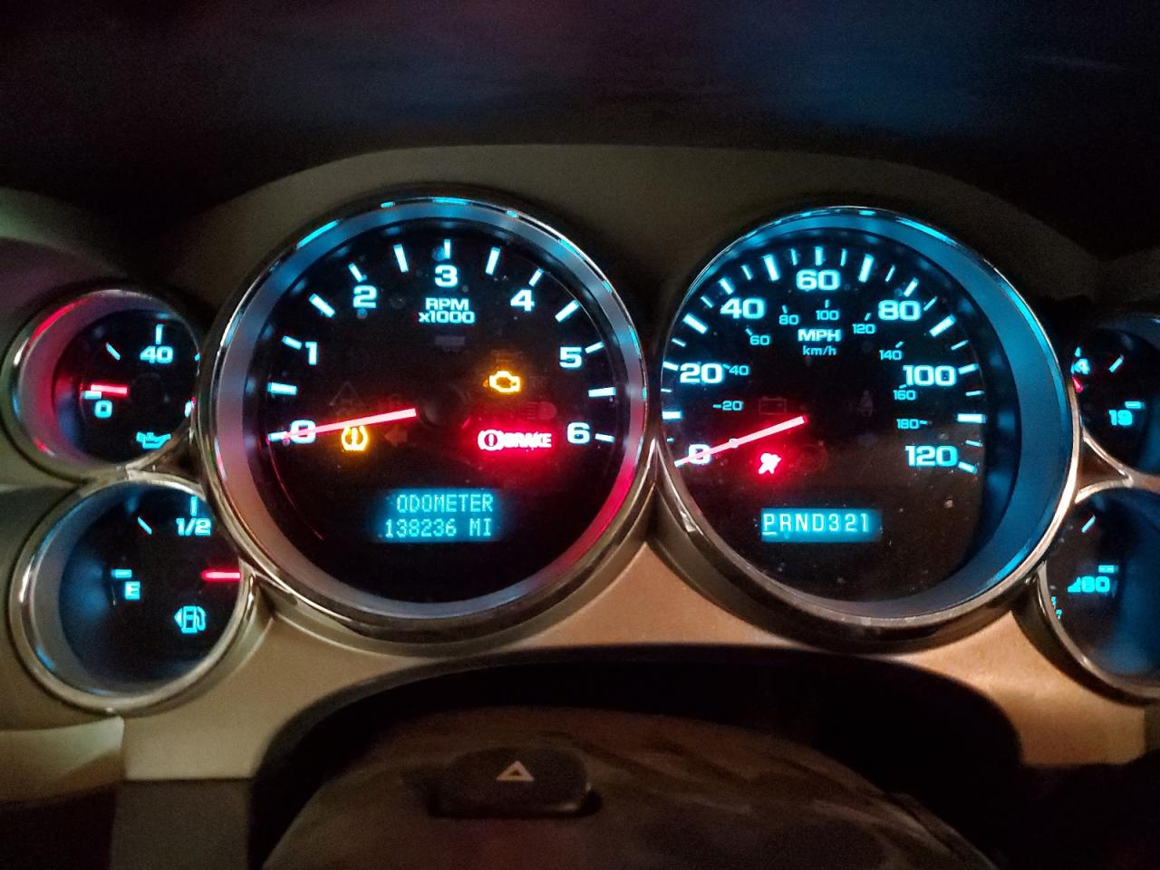 2008 Chevrolet Silverado - Image 9