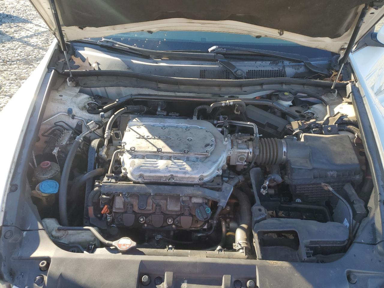 2010 Honda Accord - Image 11