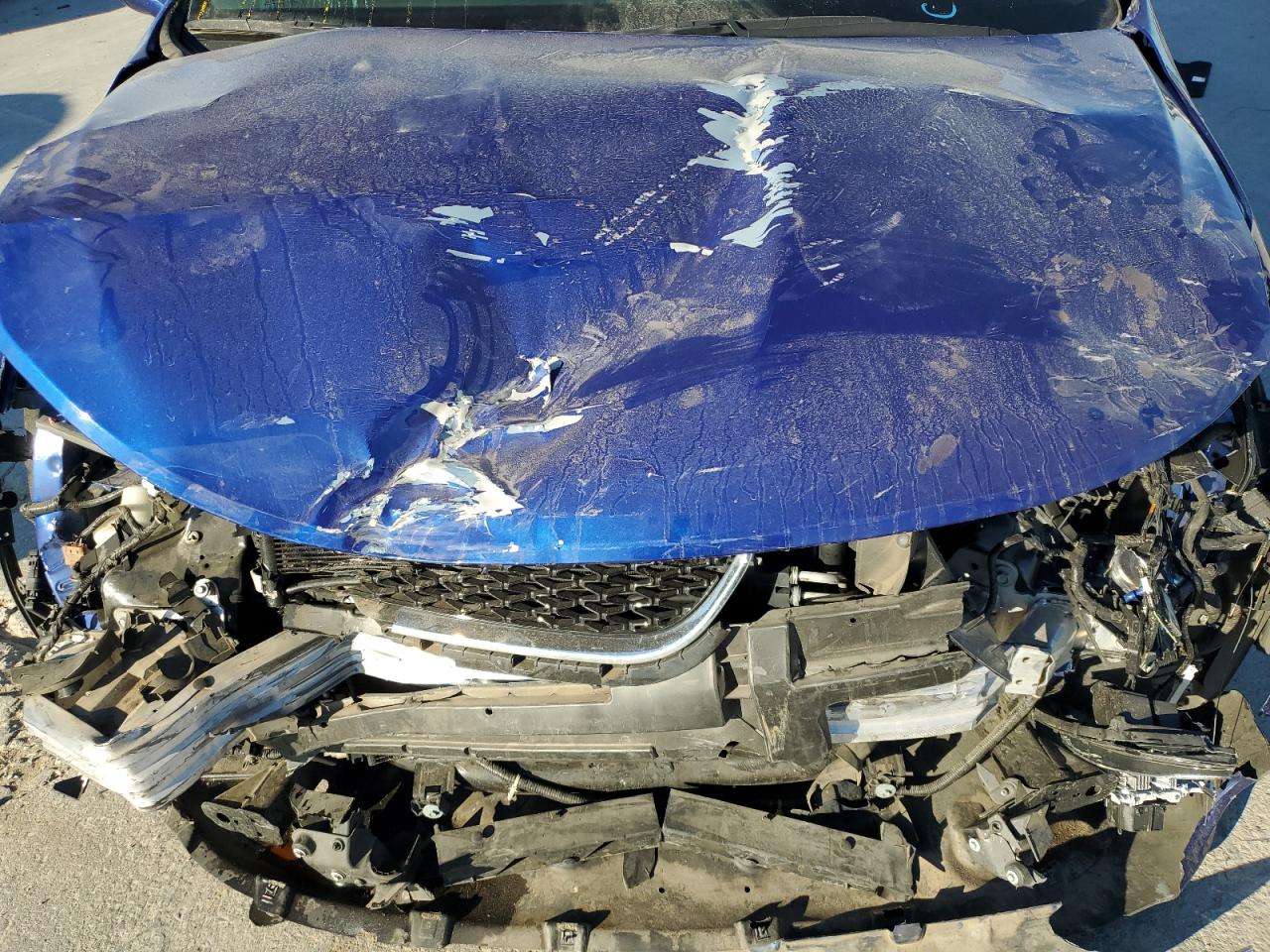 2021 Chrysler Pacifica - Image 12