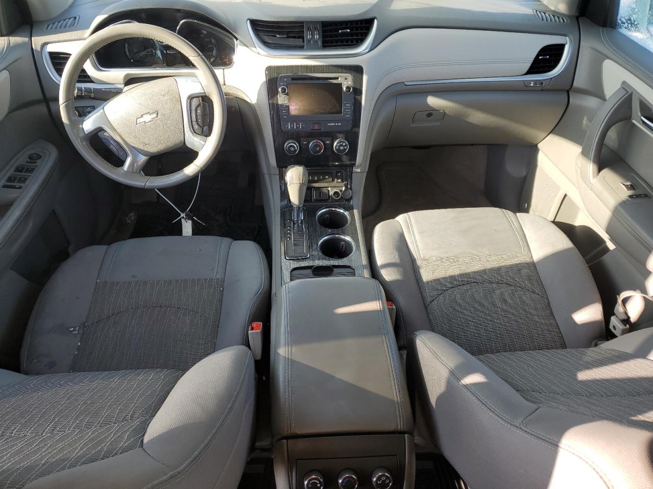 2016 Chevrolet Traverse - Image 8