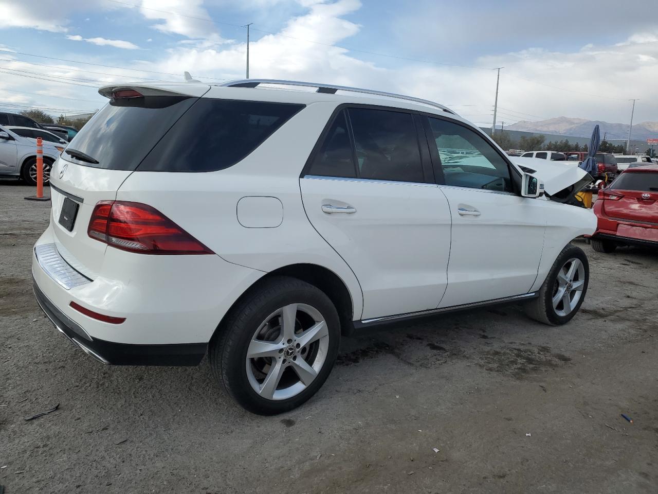 2018 Mercedes-Benz GLE - Image 3