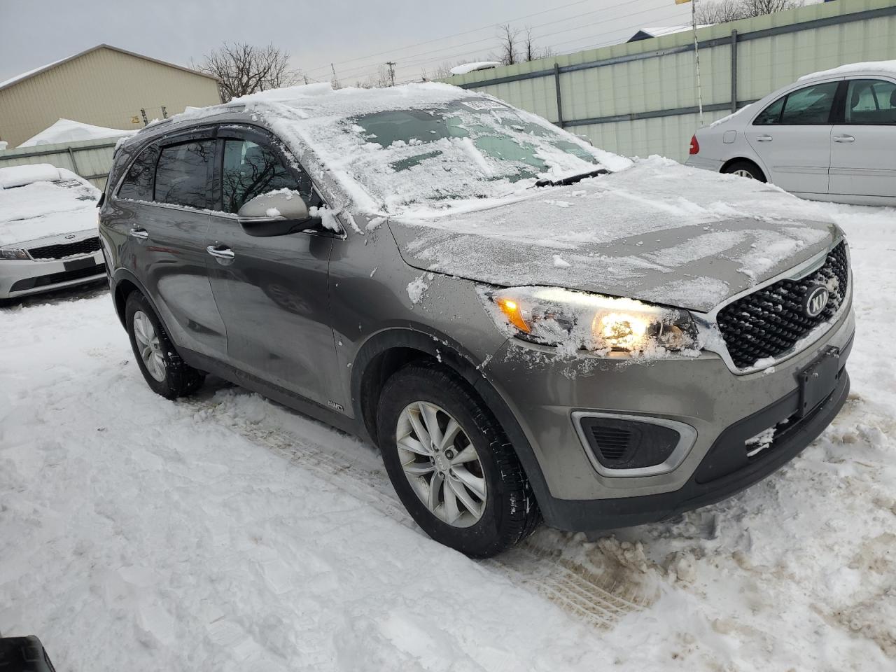 2017 Kia Sorento - Image 4