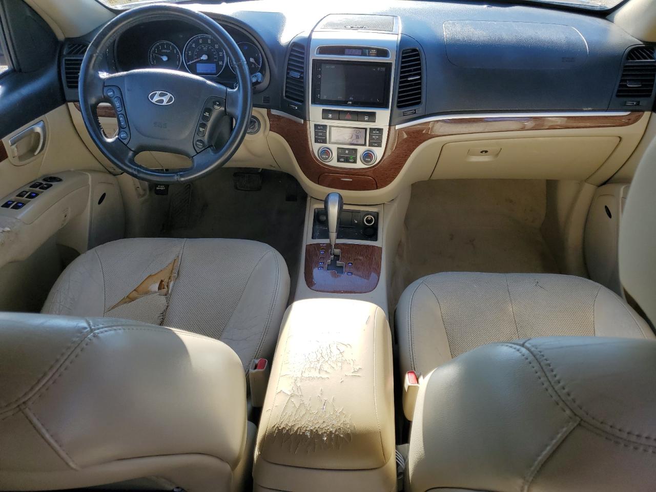 2009 Hyundai Santa Fe - Image 8