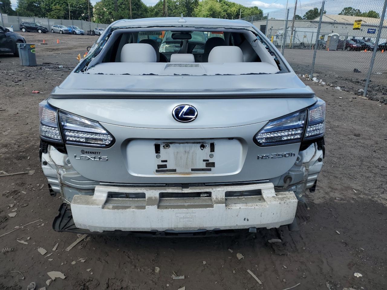 2010 Lexus HS - Image 6