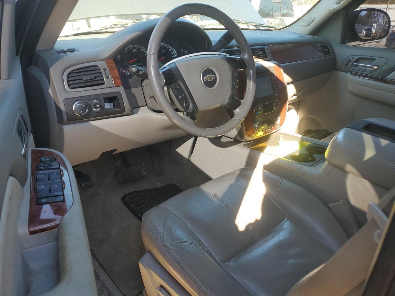 2008 Chevrolet Tahoe - Image 8