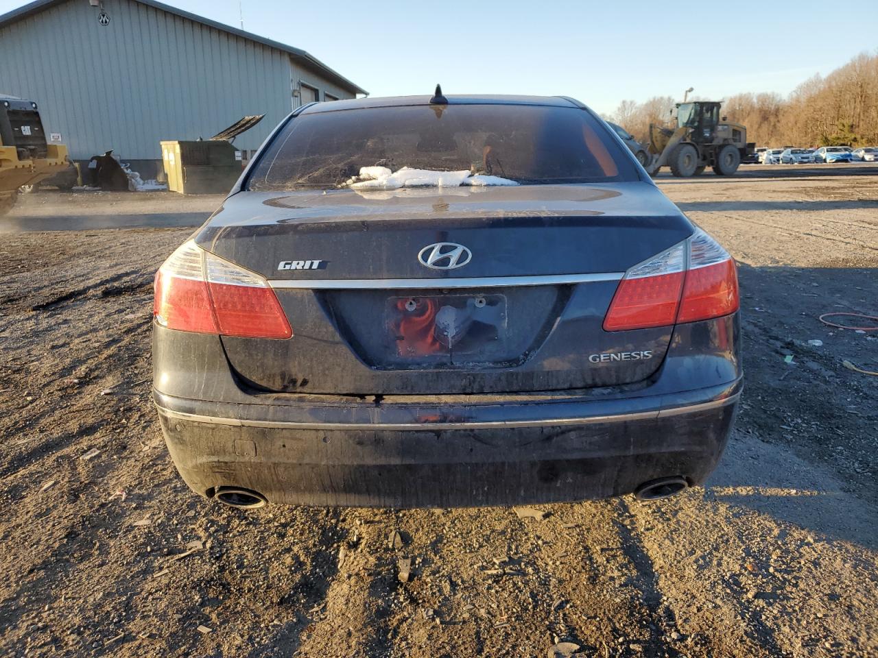 2011 Hyundai Genesis - Image 6