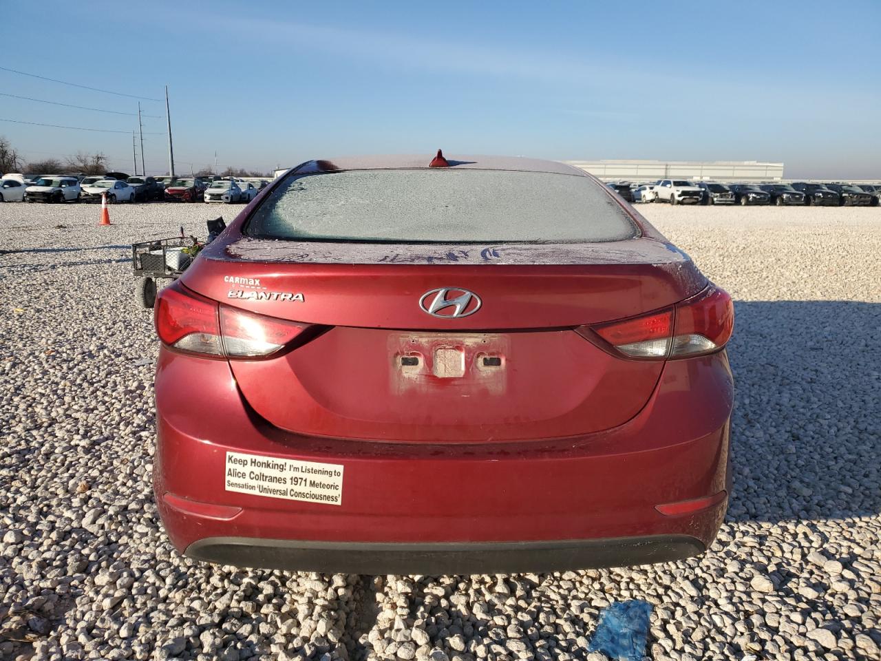 2016 Hyundai Elantra - Image 6
