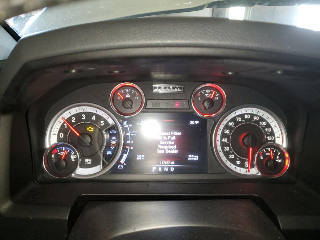 2016 RAM 1500 - Image 9