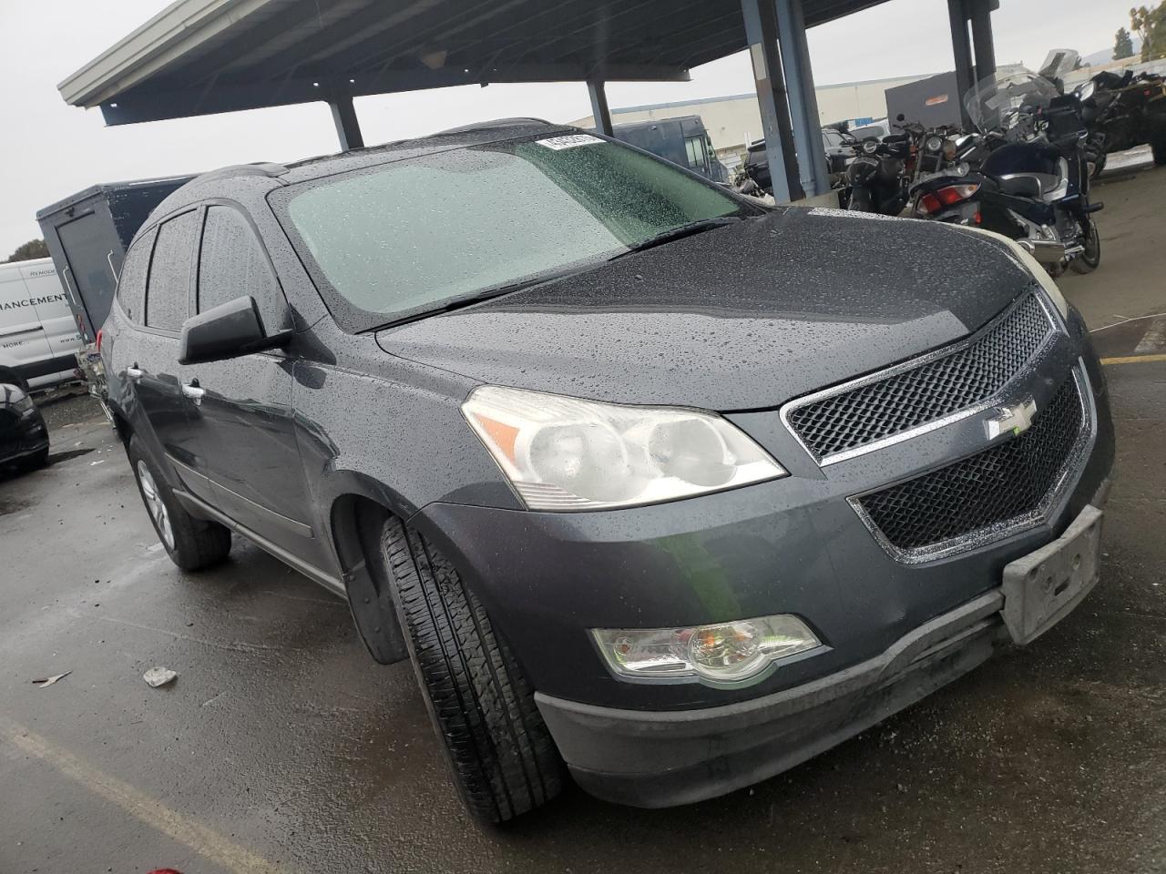 2011 Chevrolet Traverse - Image 4