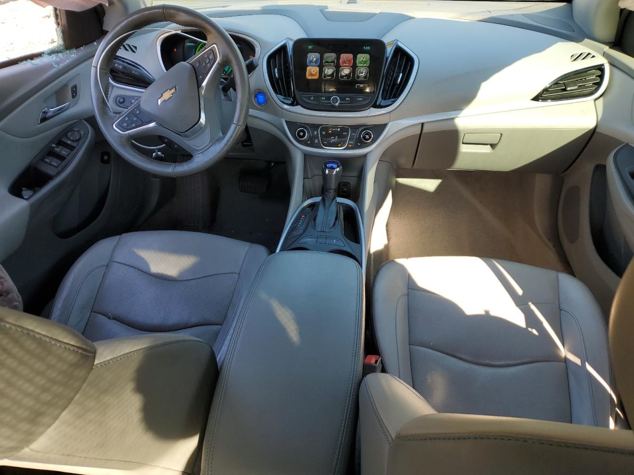 2017 Chevrolet Volt - Image 8