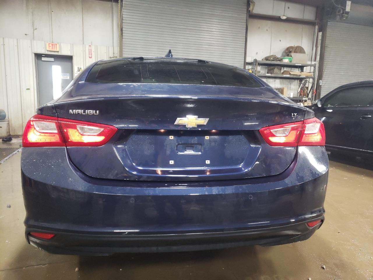 2018 Chevrolet Malibu - Image 6