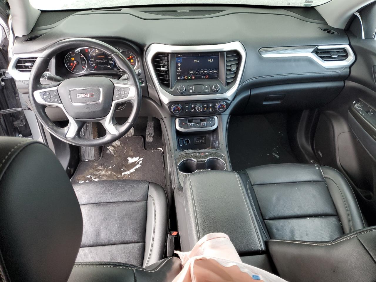 2021 GMC Acadia - Image 8
