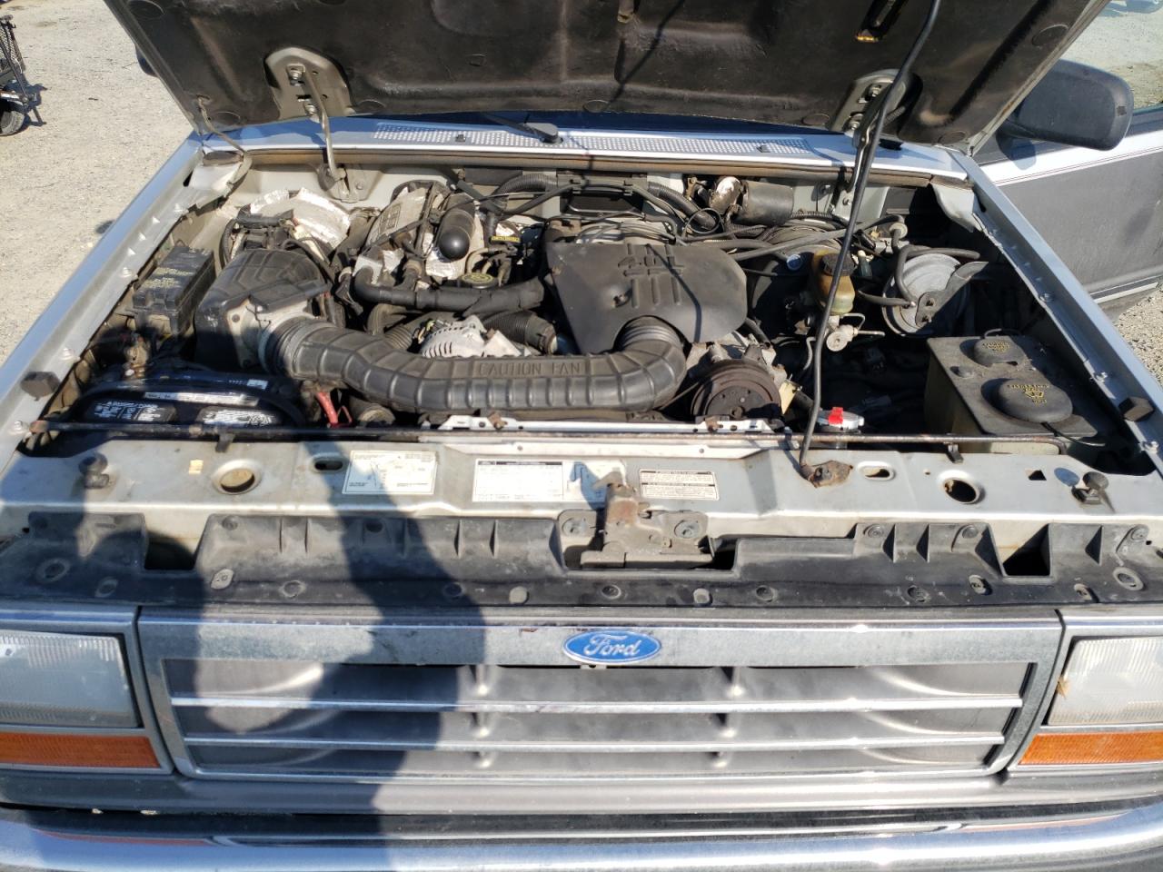 1992 Ford Explorer - Image 12