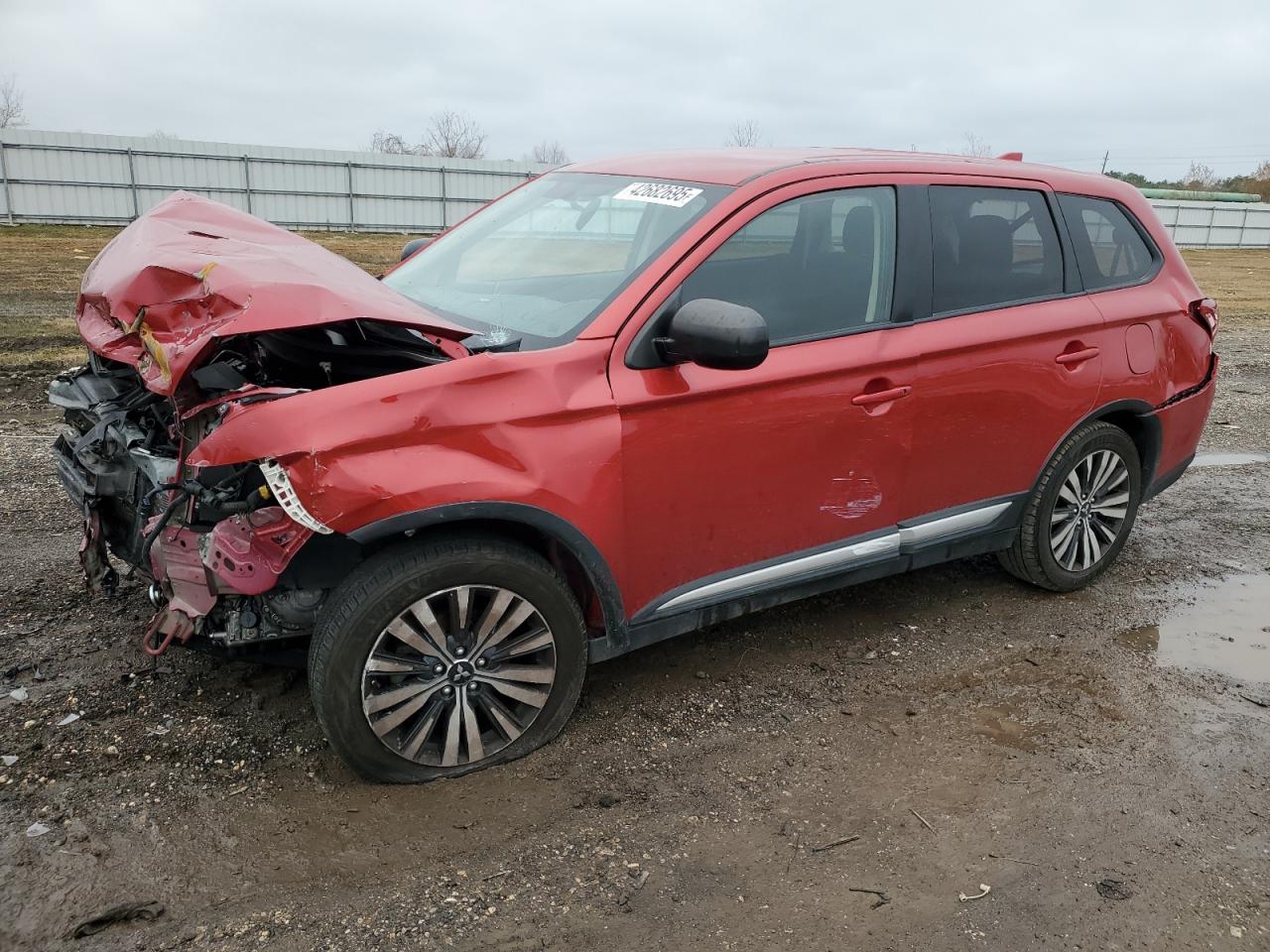 2019 Mitsubishi Outlander - Image 1