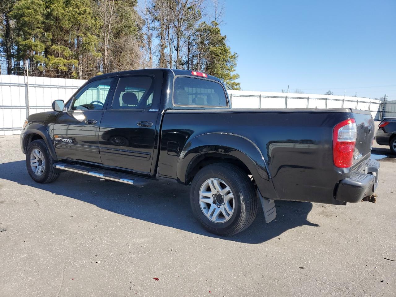 2005 Toyota Tundra - Image 2