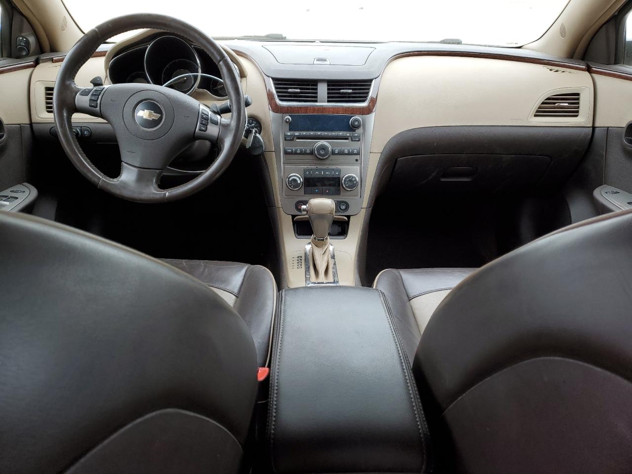 2009 Chevrolet Malibu - Image 8