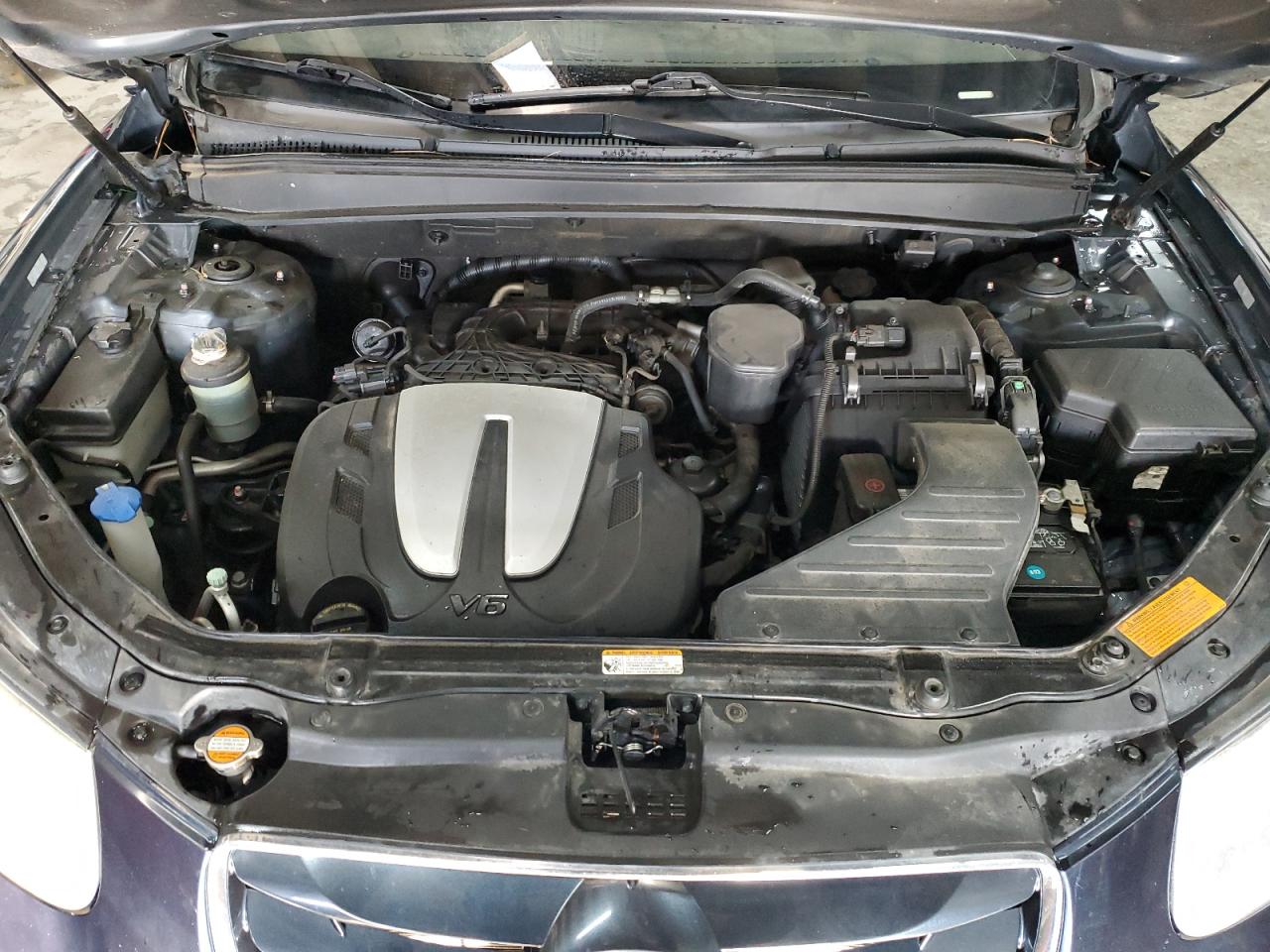 2011 Hyundai Santa Fe - Image 12
