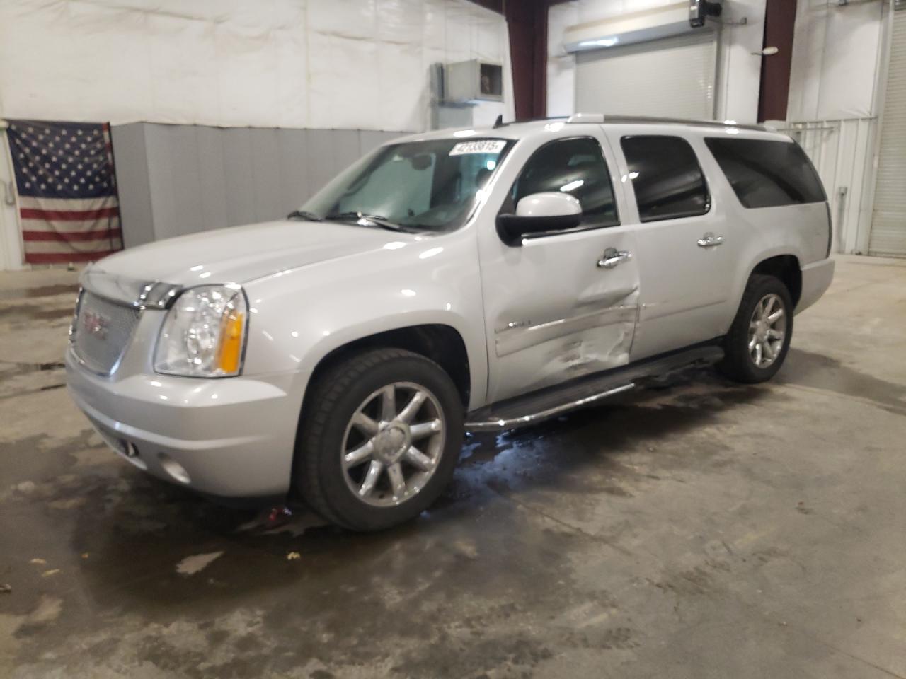 2013 GMC Yukon - Image 1