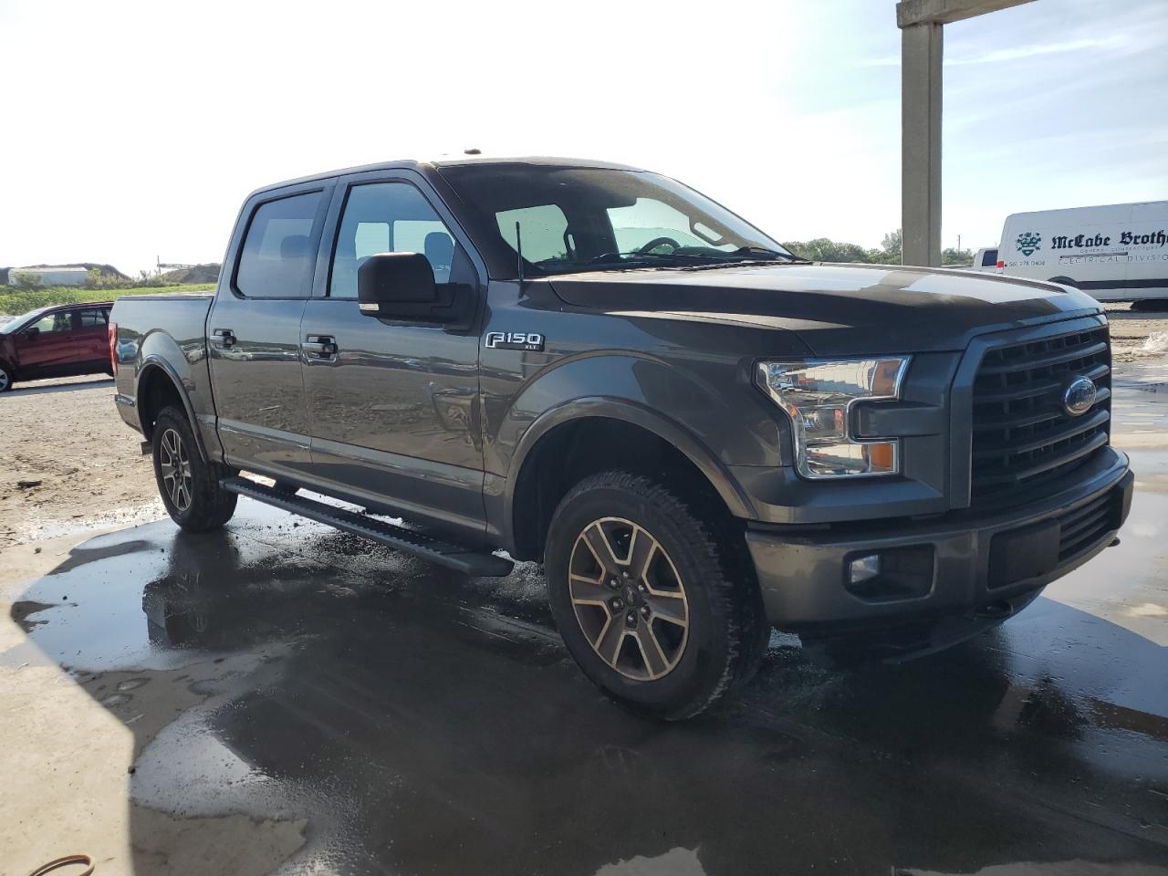 VIN 1FTEW1EF5GFB75889 2016 FORD F-150 no.4