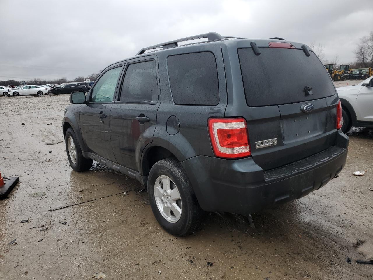 2009 Ford Escape - Image 2