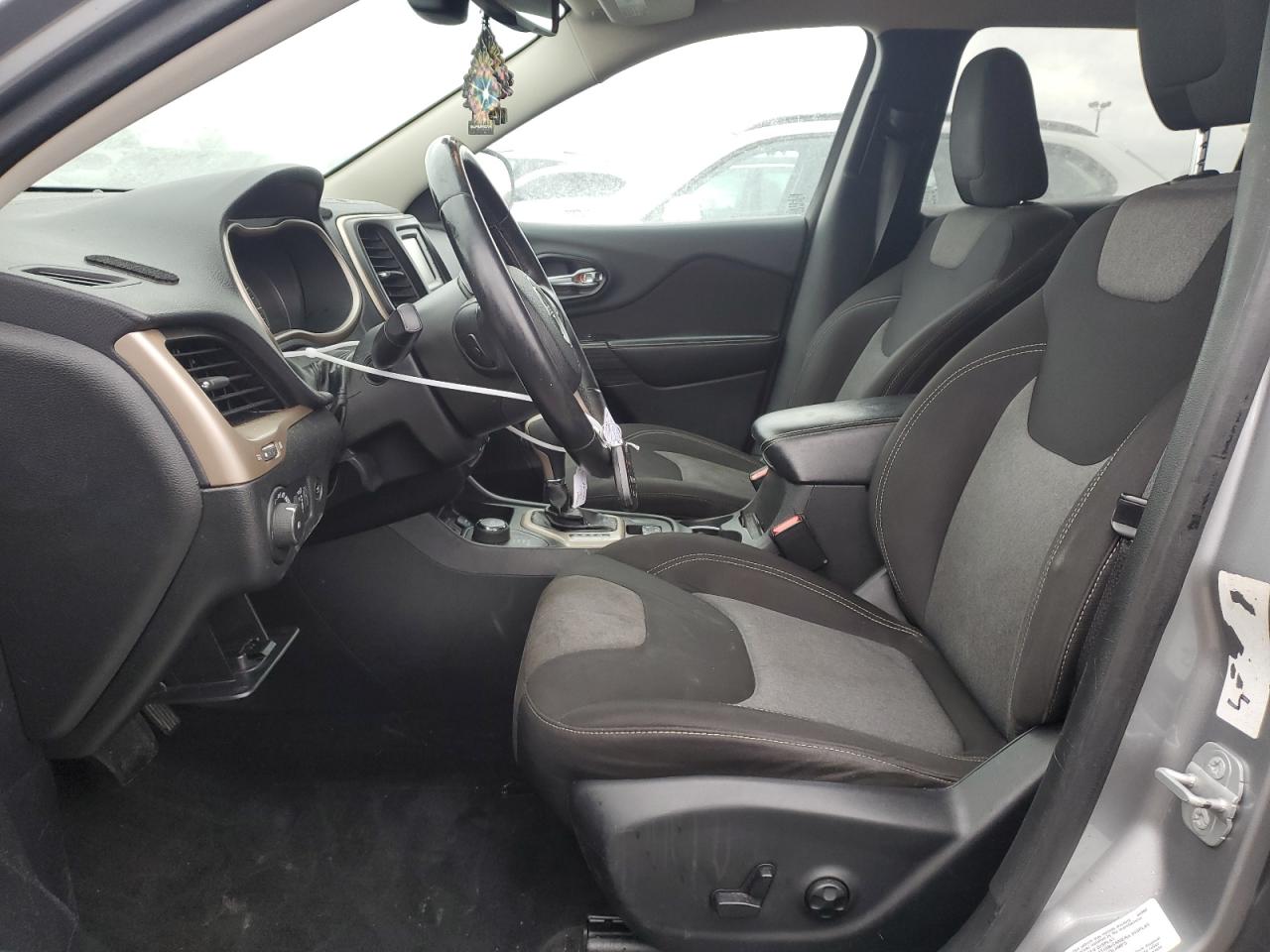 2014 Jeep Grand Cherokee - Image 7