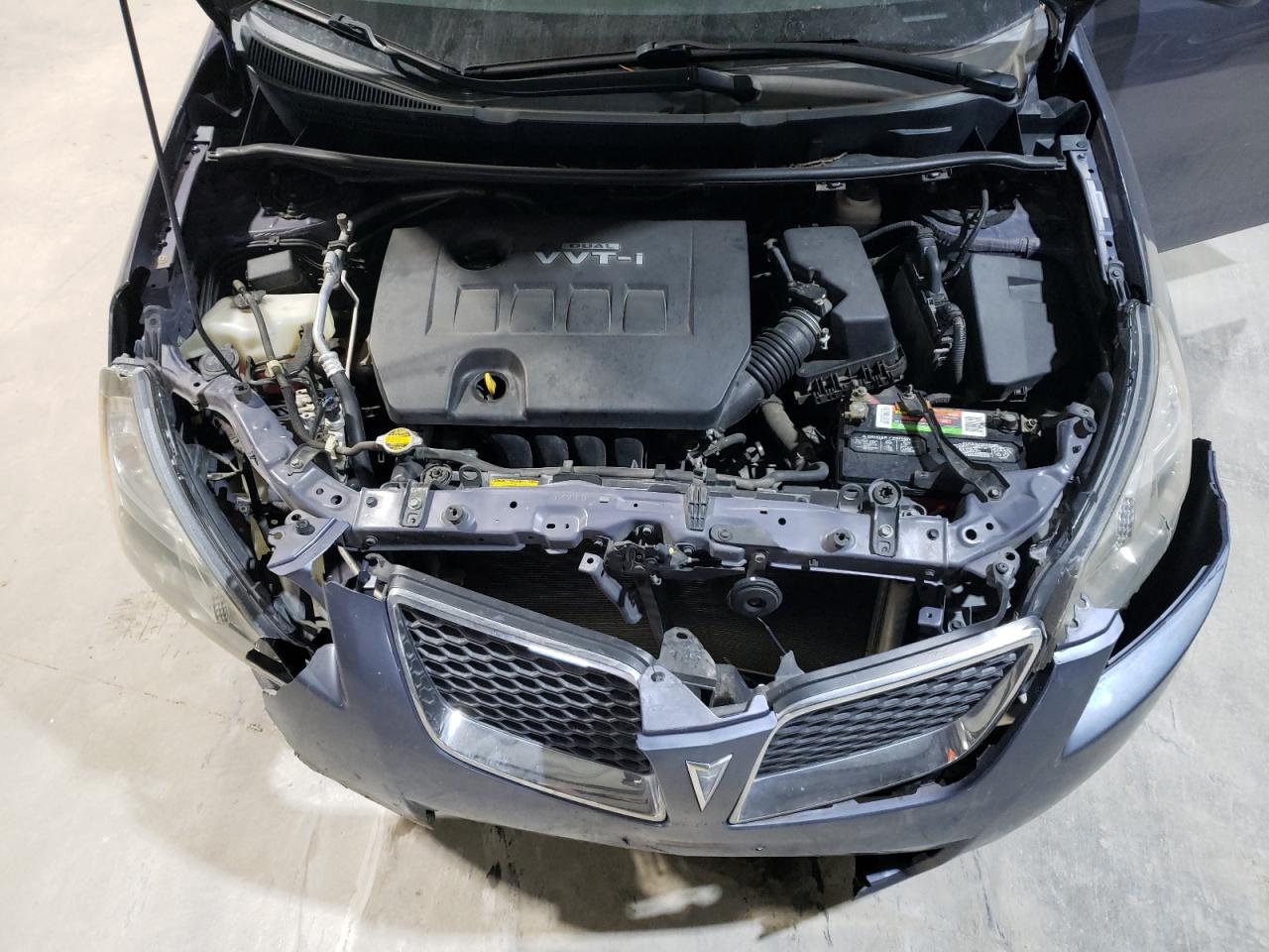 2009 Pontiac Vibe - Image 12