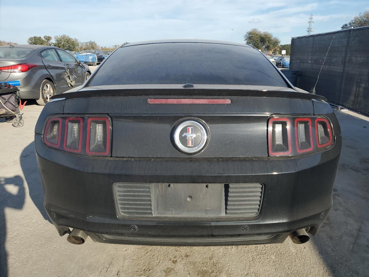 2013 Ford Mustang - Image 6