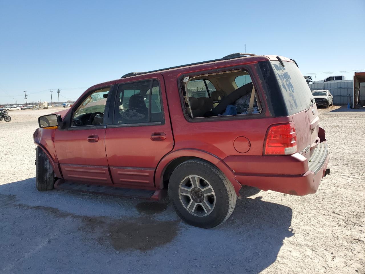 2004 Ford Expedition - Image 2