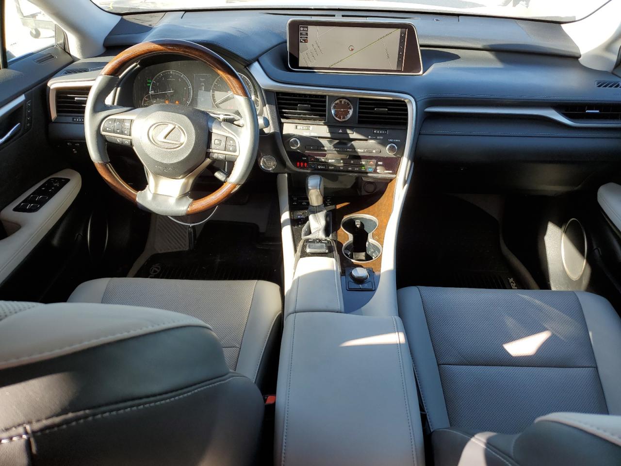 2017 Lexus RX - Image 8